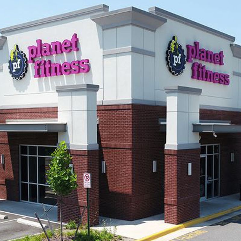 Greenbrier Square Planet Fitness